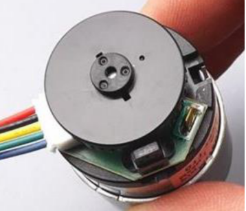 歐姆龍傳感器告訴您如何精準(zhǔn)的測(cè)算出電機(jī)的轉(zhuǎn)速？